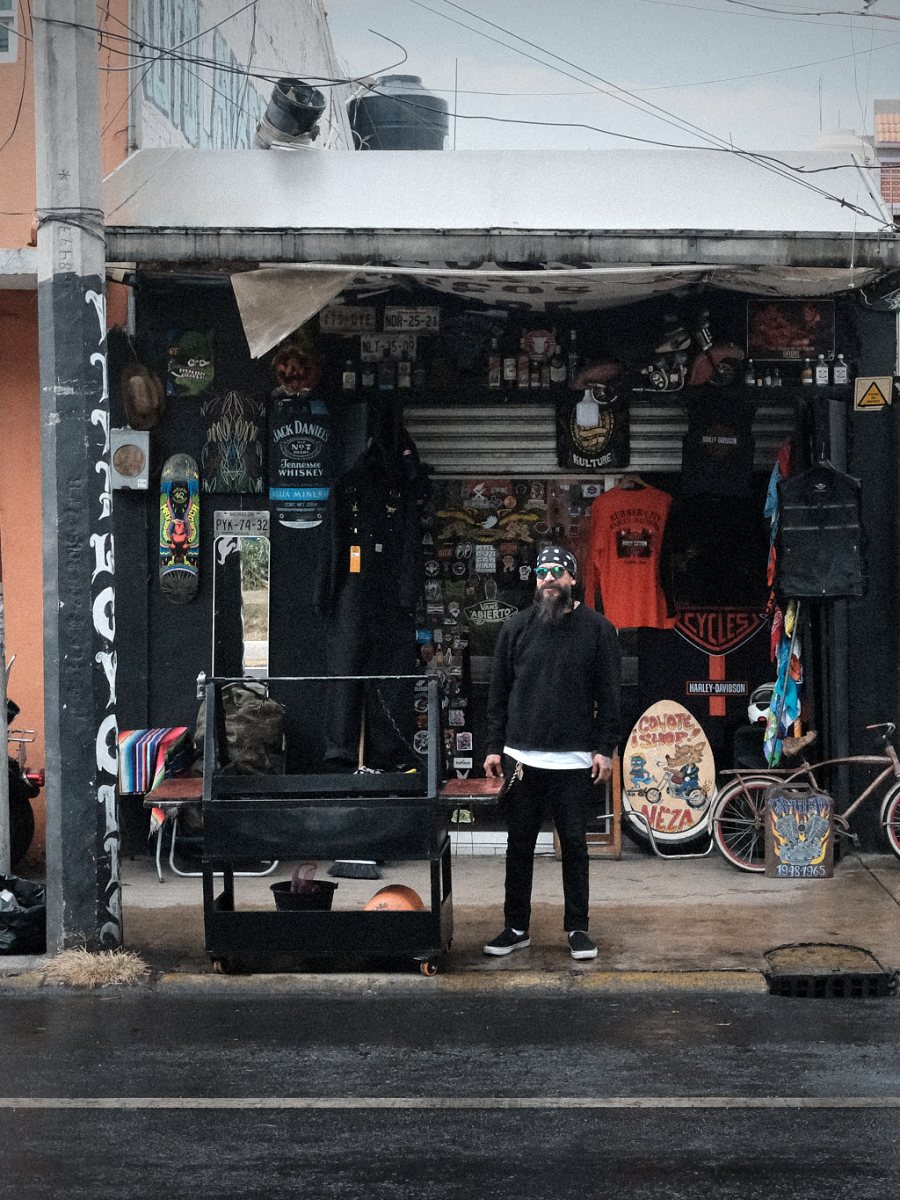 Coyote Shop: una tarde de motos y cultura de la&nbsp;resistencia